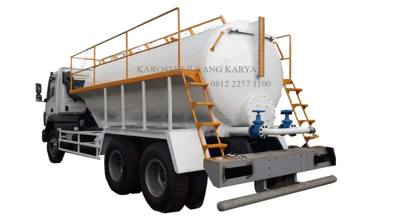 TRUCK TANGKI VACUUM