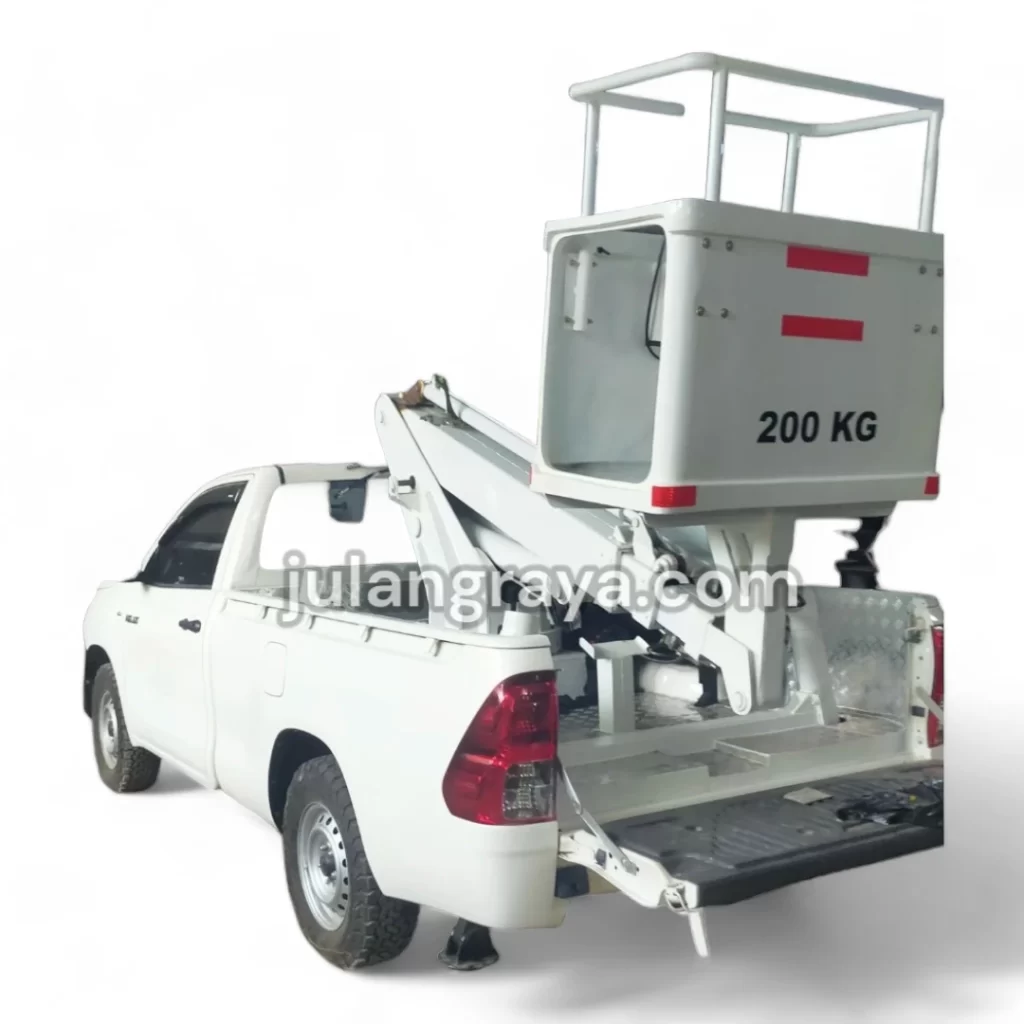 mini skylift hilux
